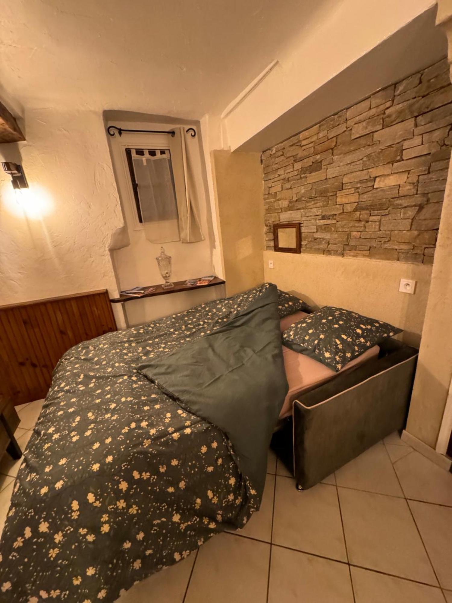 Chez Kay Lejlighed Roquebrune-sur-Argens Eksteriør billede