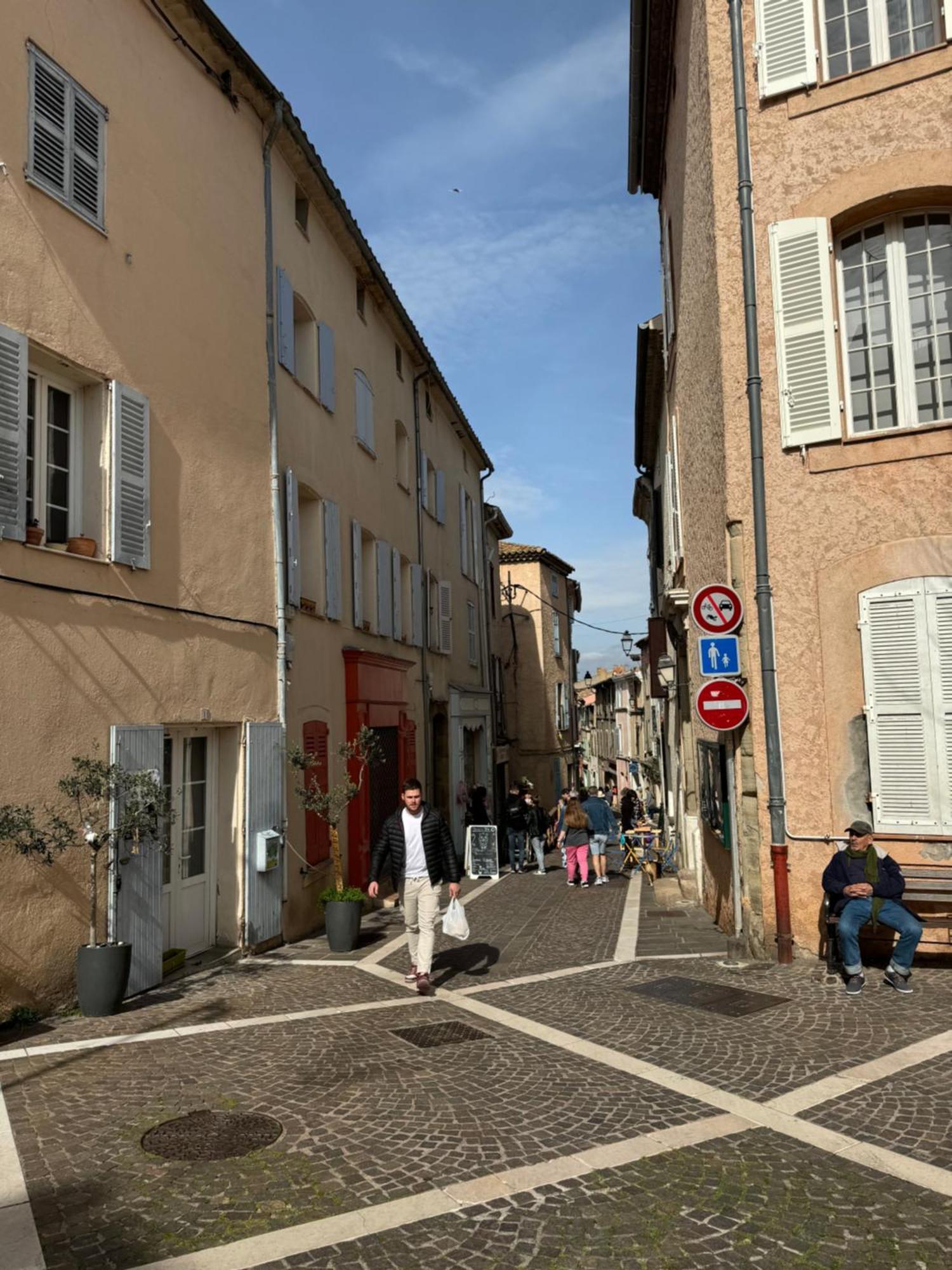 Chez Kay Lejlighed Roquebrune-sur-Argens Eksteriør billede